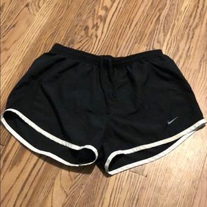 Nike Women's Dry-Fit Tempo Core Running Shorts